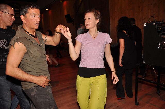 min 2009 04 05 station danse 097
